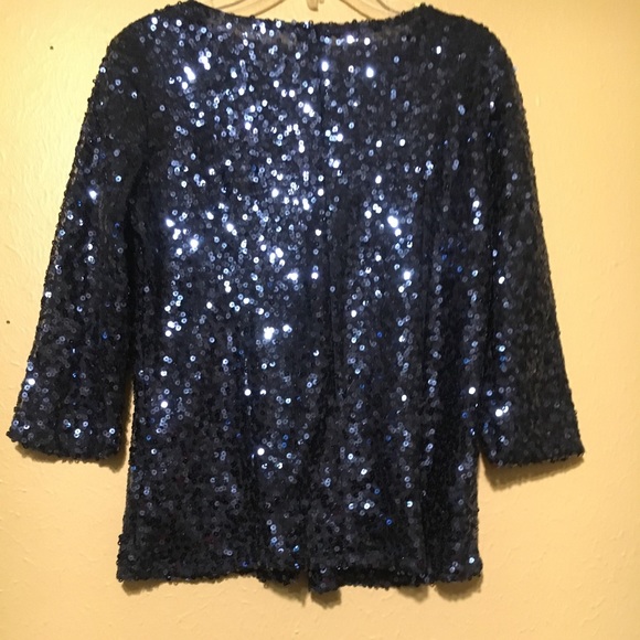 Top - Picture 3 of 3